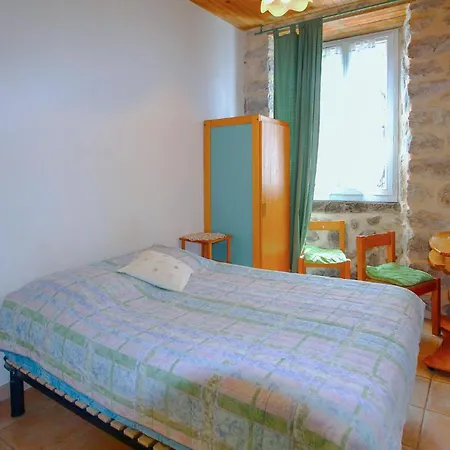 2 Bedroom Cozy In Jaujac